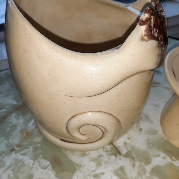 ADORABLE! Mouse cookie jar - Picture 3 of 5